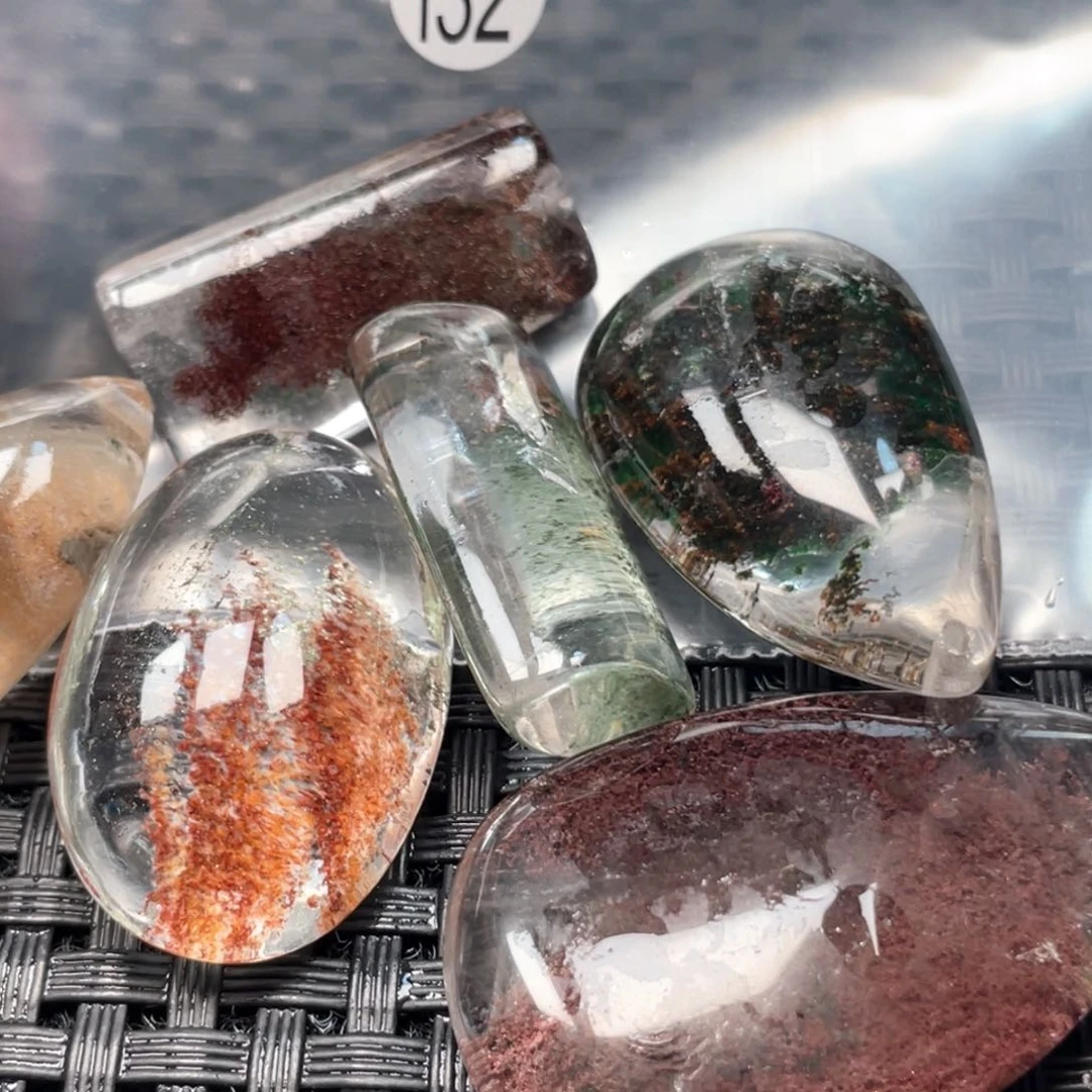 【闪购商品】颈饰未镶嵌水晶E****）