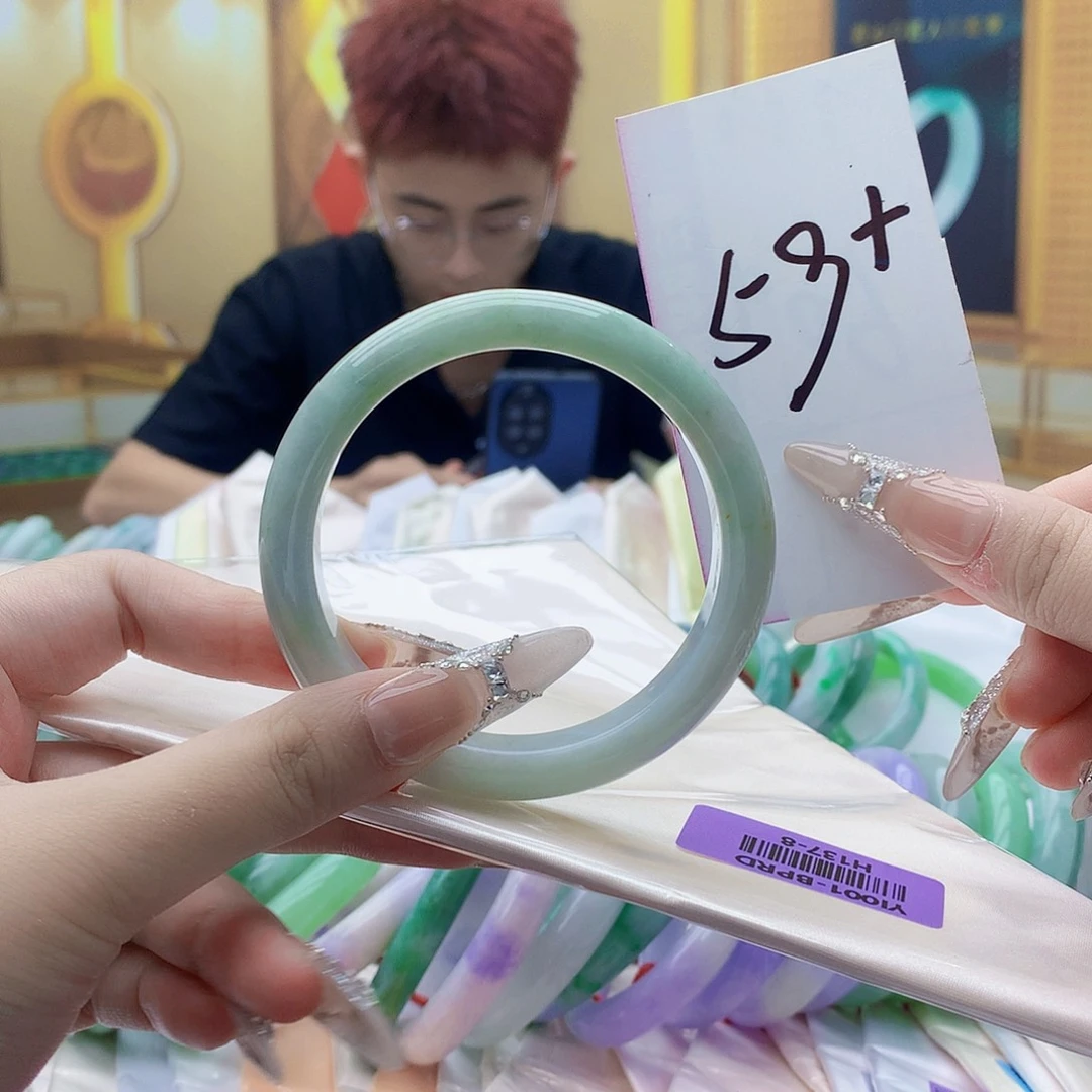 翡翠未镶嵌手镯nn