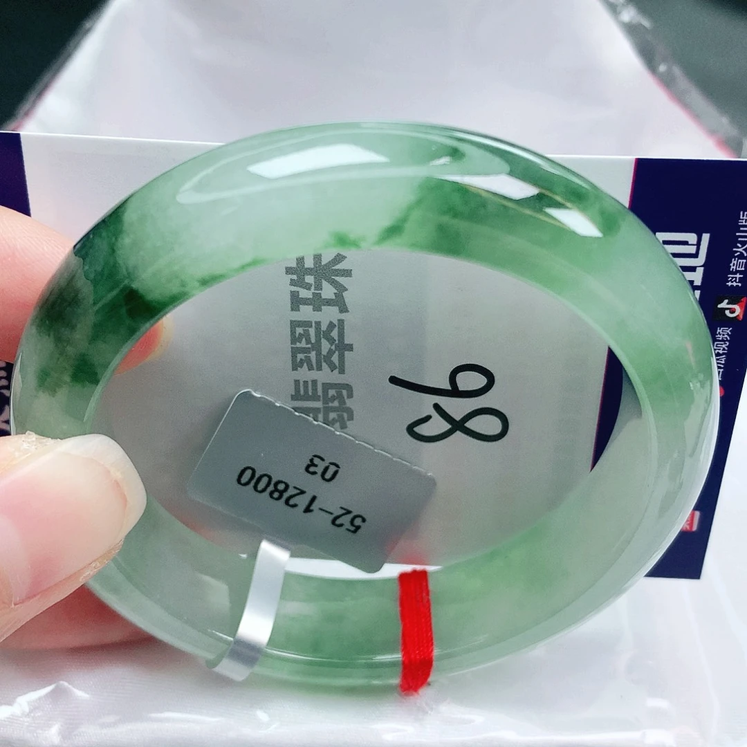 翡翠未镶嵌手镯缅甸天然A货翡翠手镯