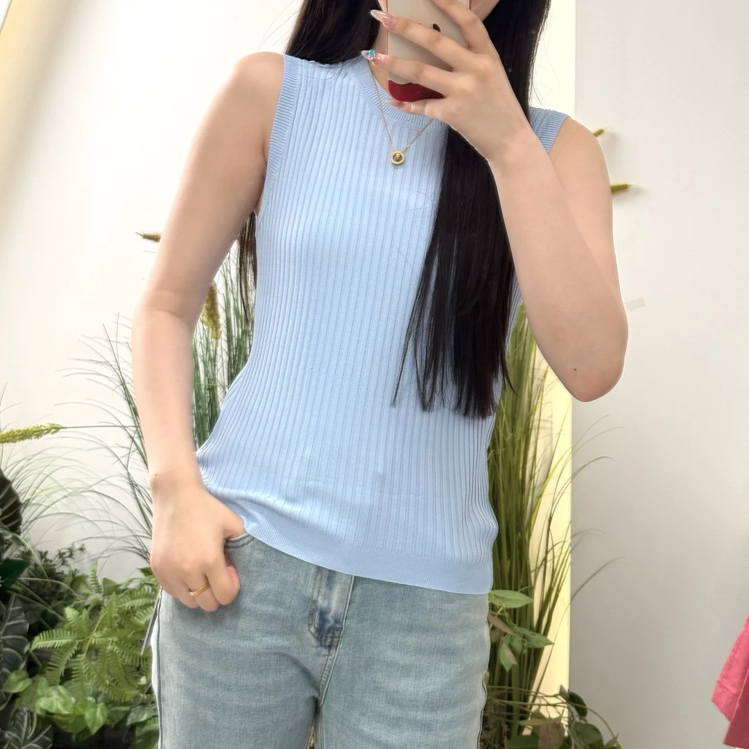 修身型纯色吊带修身简约无袖夏季宽松打底背心NAMM134132