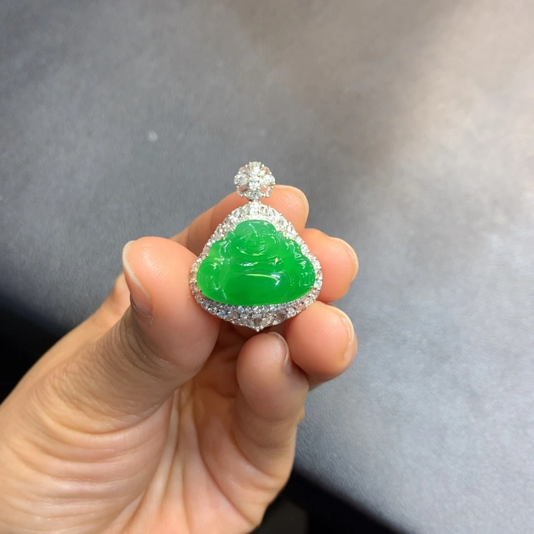 翡翠吊坠(不含链)18K金镶嵌