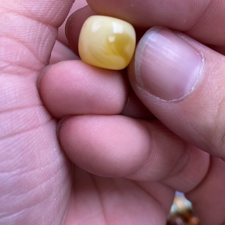 未镶嵌蜜蜡裸石爱**心