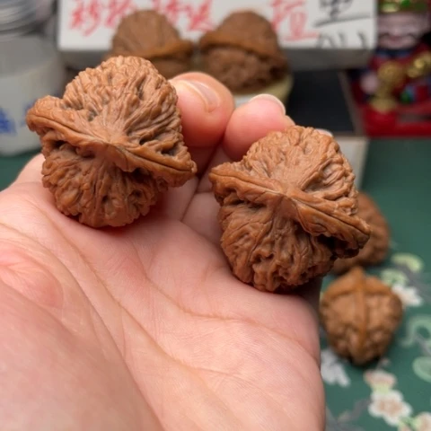 【闪购商品】把件文玩核桃36全品南疆石