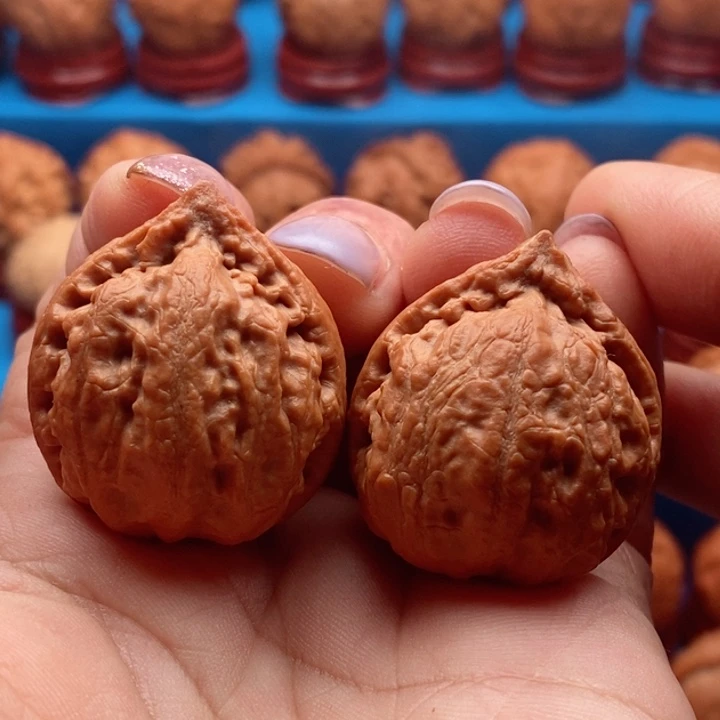 文玩核桃把件精品文玩手捻