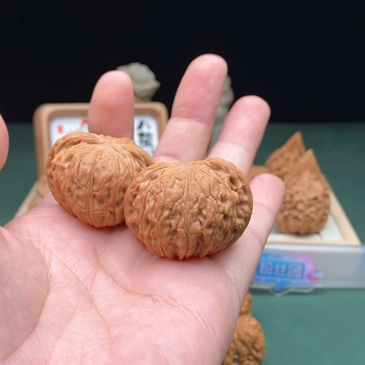 文玩核桃把件?*驴磨盘