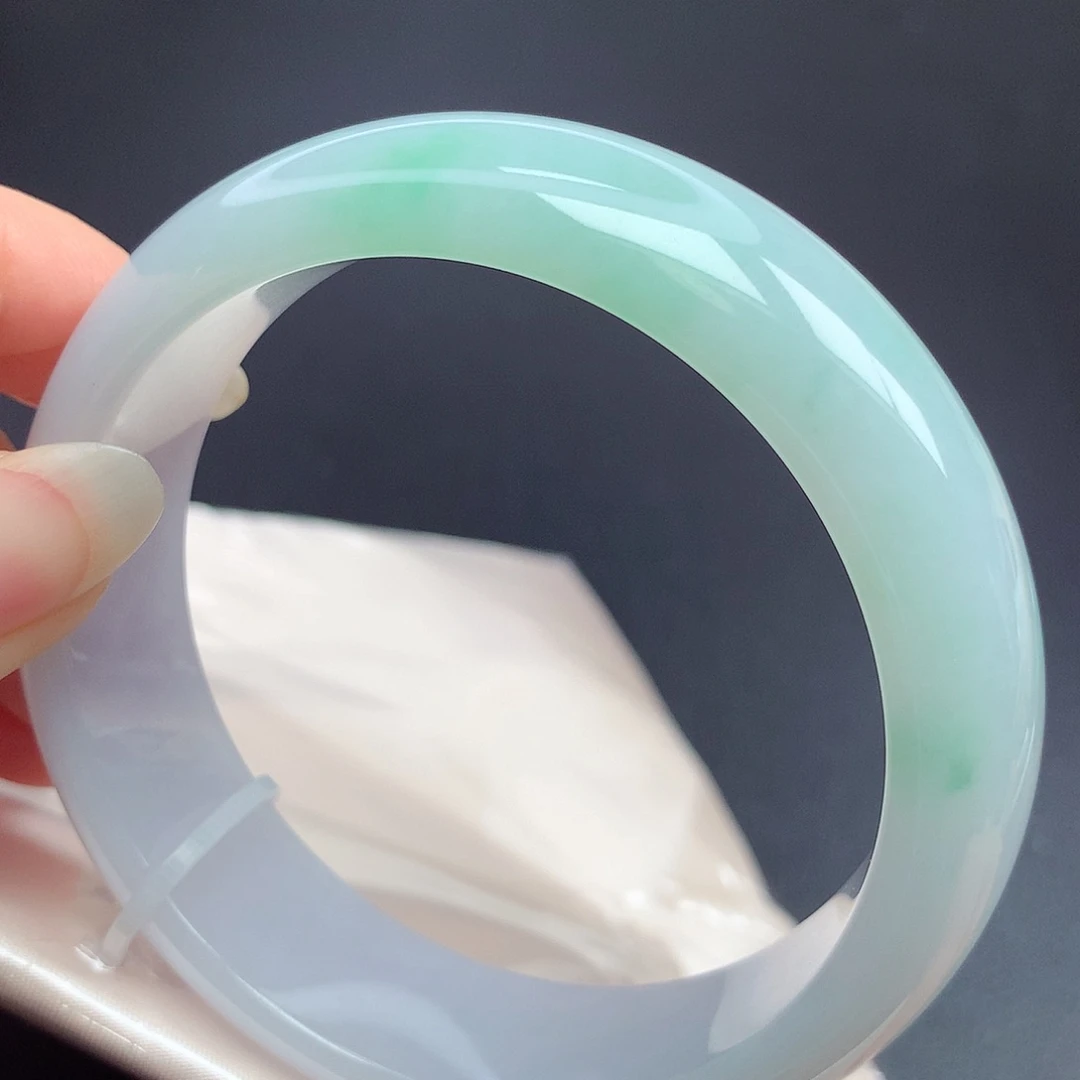 翡翠未镶嵌手镯59.6圈口