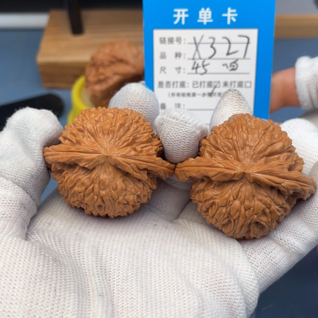 吊坠桃核文玩核桃