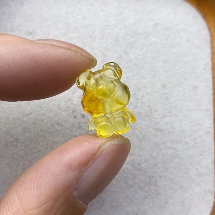琥珀未镶嵌裸石微瑕卡11.4