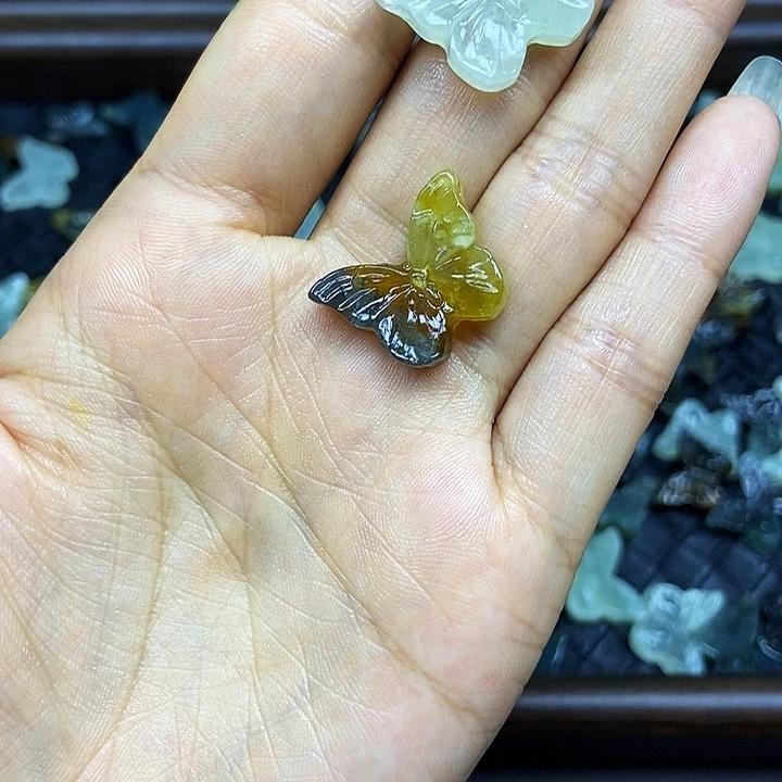 岫玉合金岫玉精品蝴蝶一***萍