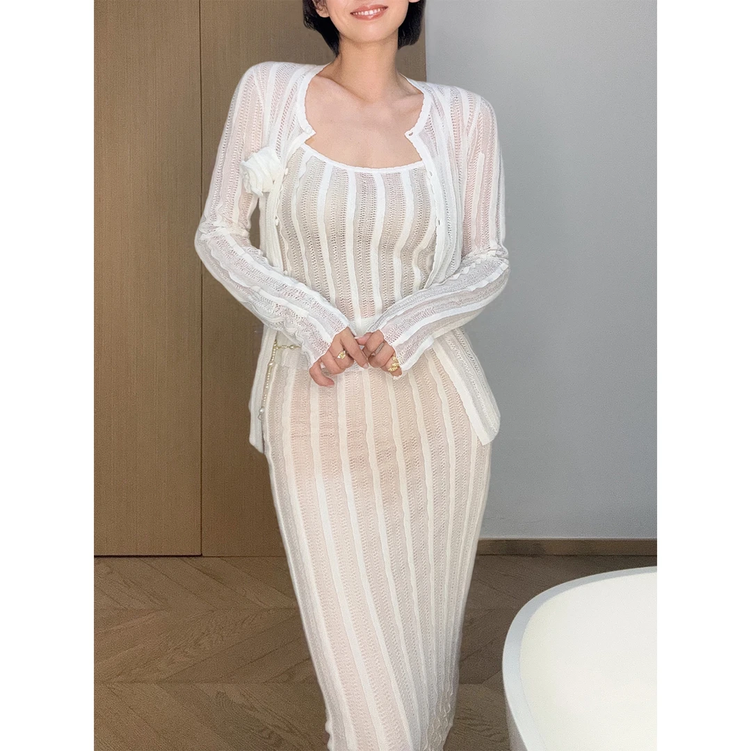 Daily romance25夏法式设计感桑蚕丝羊毛复古黑/白镂空提花半裙