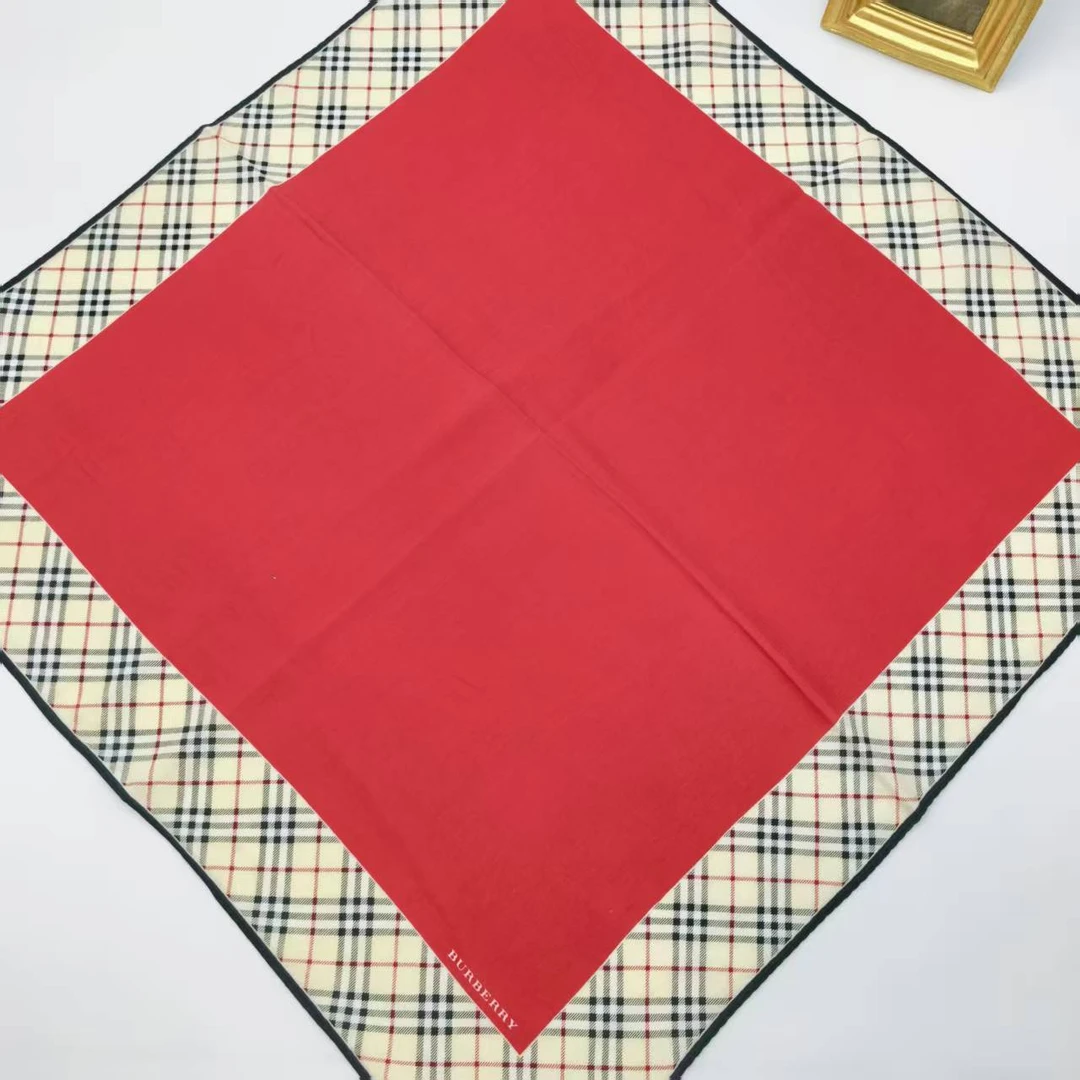 95新 BURBERRY/博柏利 海囤/巴宝莉/丝巾/yy11554