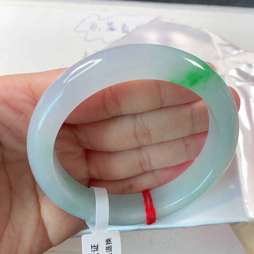 翡翠手镯未镶嵌⑨③