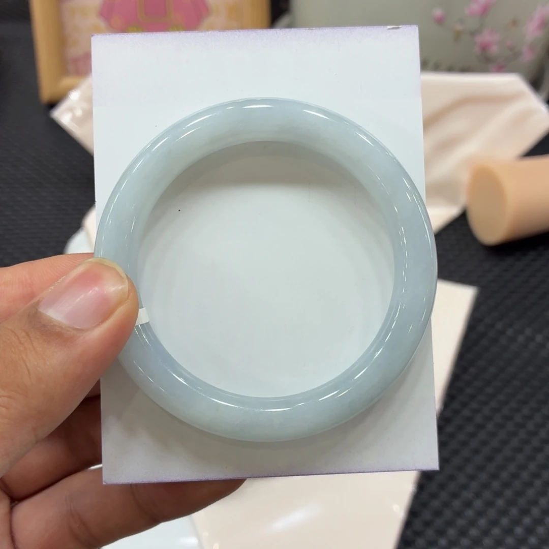 翡翠未镶嵌手镯手镯