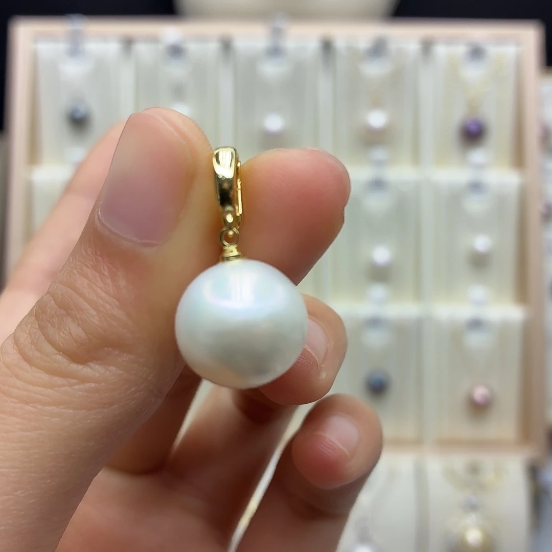 淡水珍珠合金颈饰