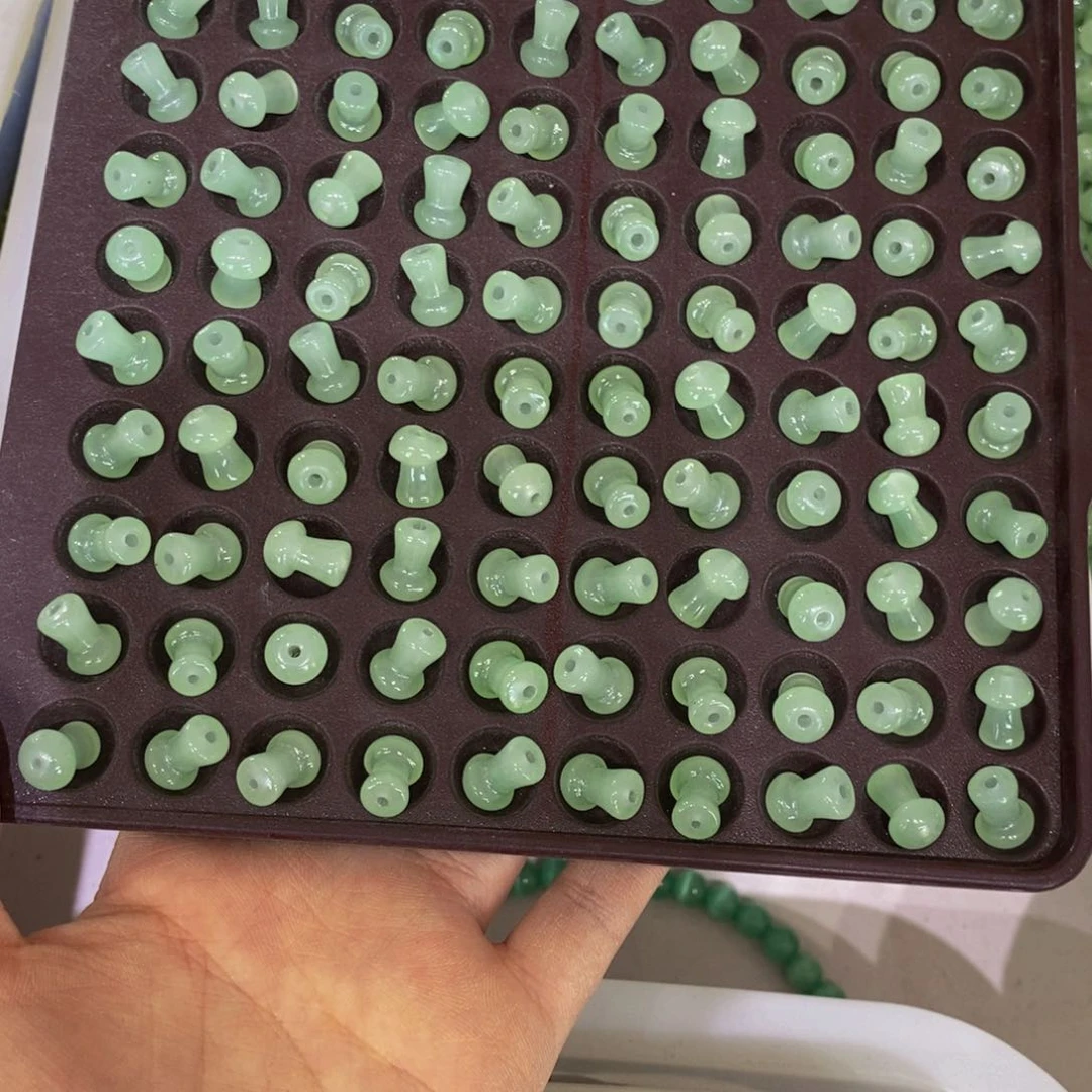 蛇纹石玉未镶嵌毛衣链95