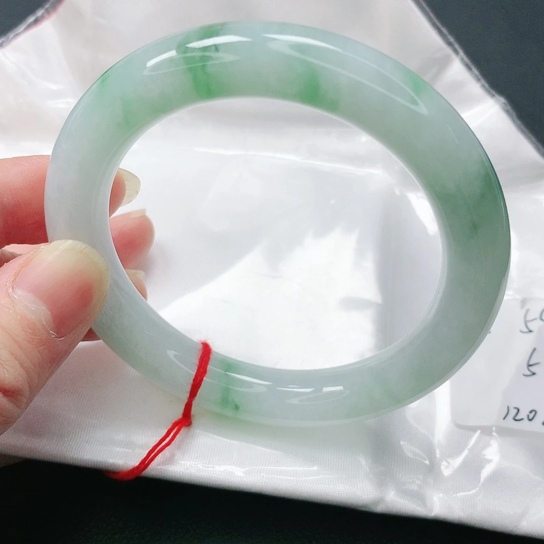 翡翠手镯未镶嵌缅甸天然A货翡翠