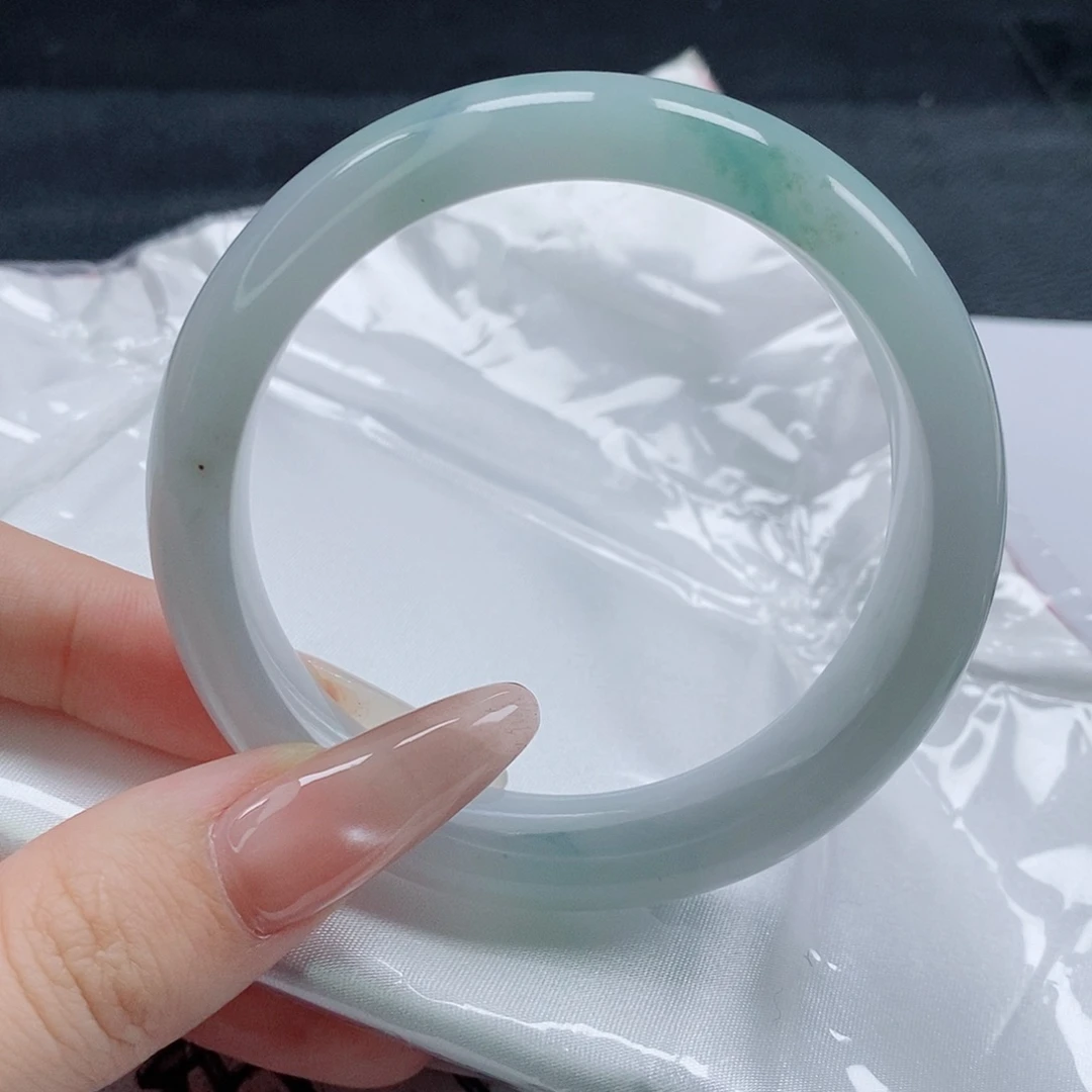 【闪购商品】未镶嵌手镯翡翠498号
