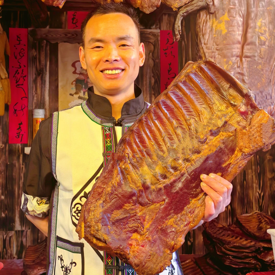 【带皮精排腊肉】（现场称重计费）恩施土家烟熏腊排骨五花