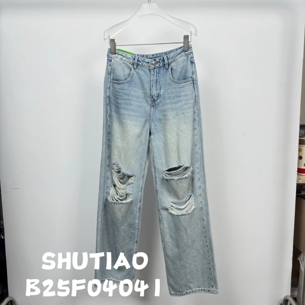【SHUTIAO】2025夏季：新款小众设计款牛仔裤B25F04041