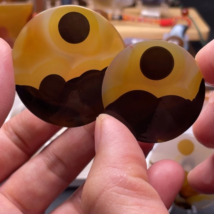 玛瑙/玉髓未镶嵌吊坠(不含链)