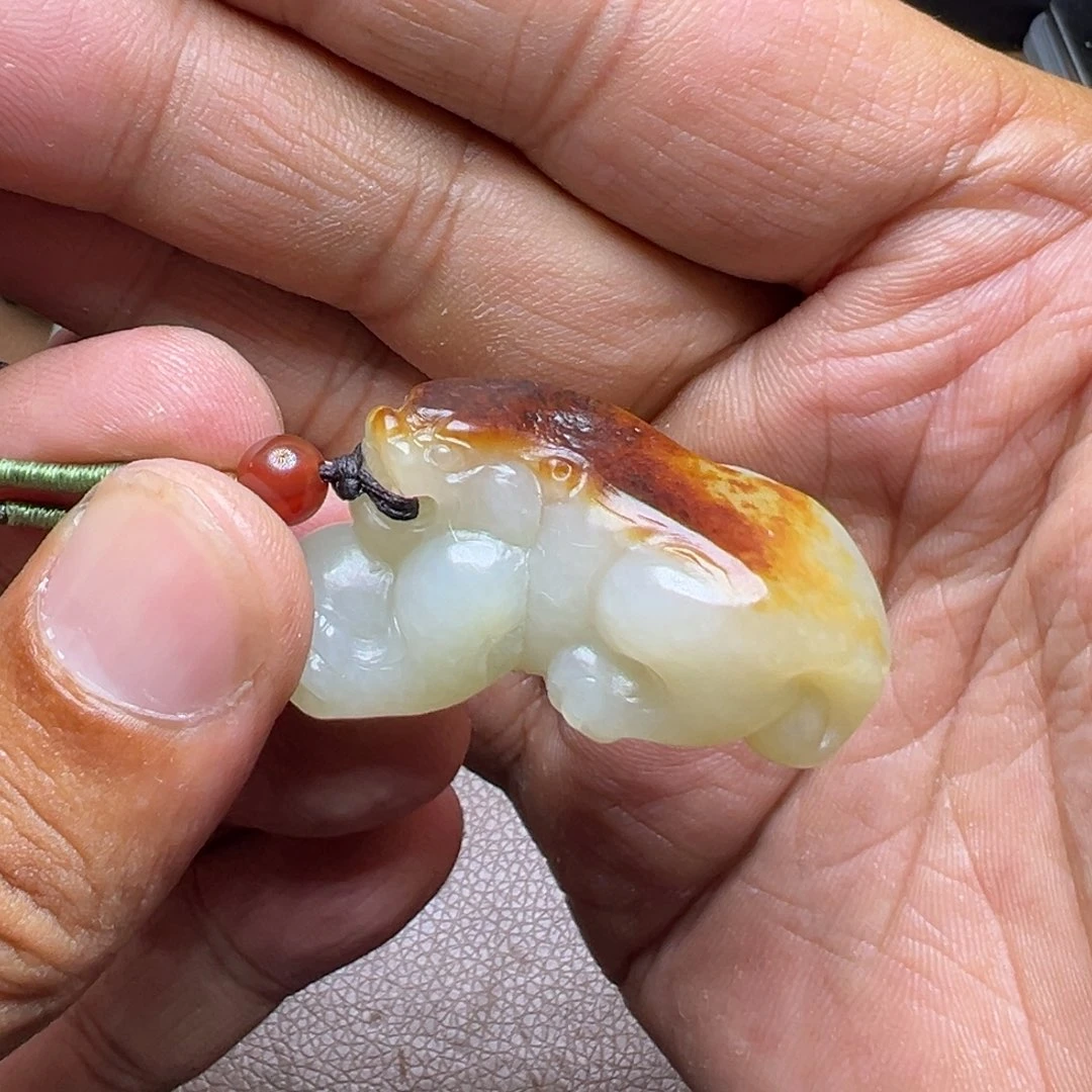 和田玉未镶嵌吊坠(不含链)