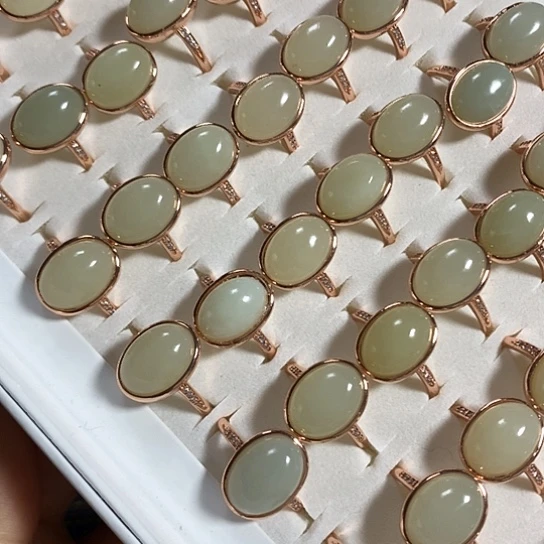 和田玉戒指未镶嵌多样性发其一