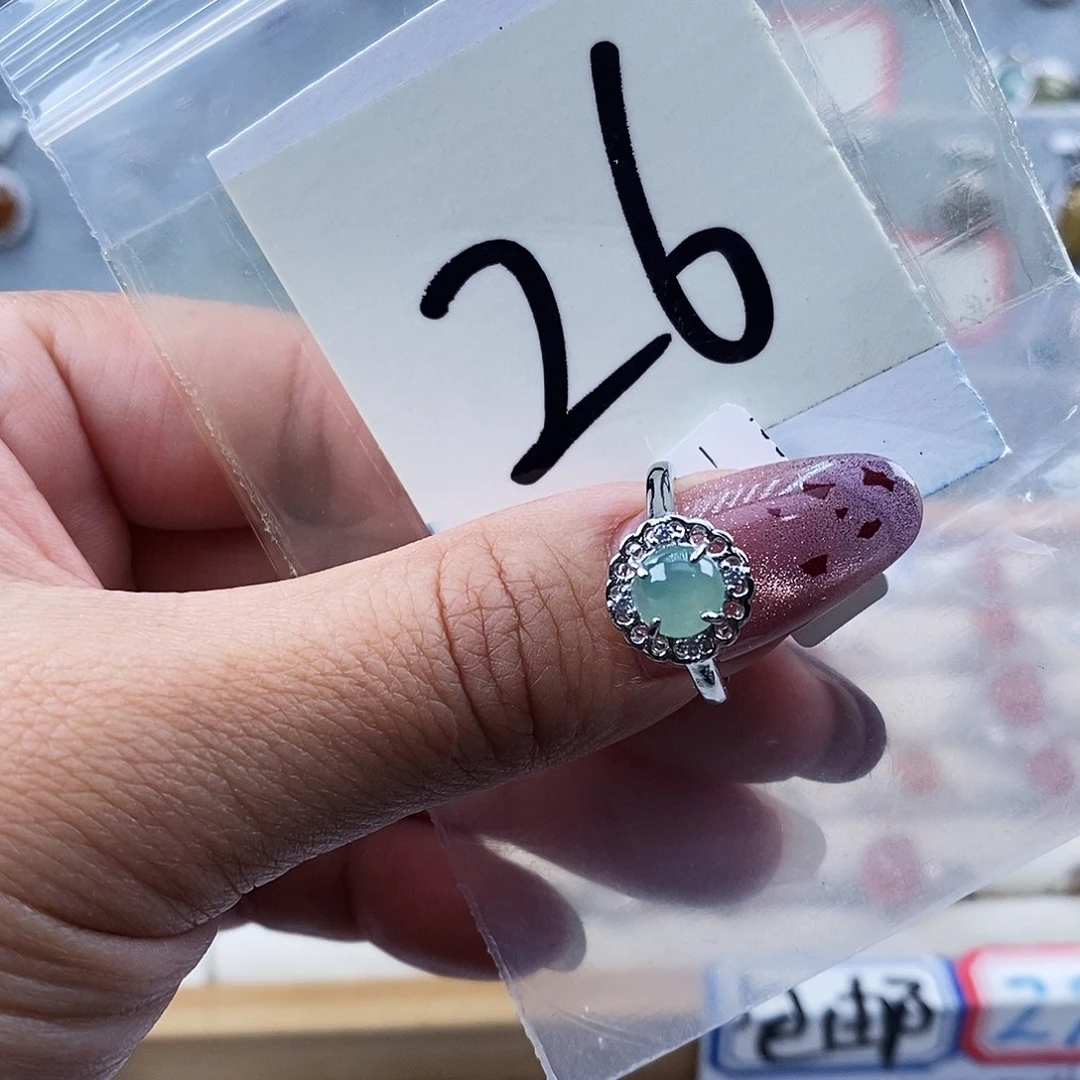 翡翠未镶嵌戒指缅甸