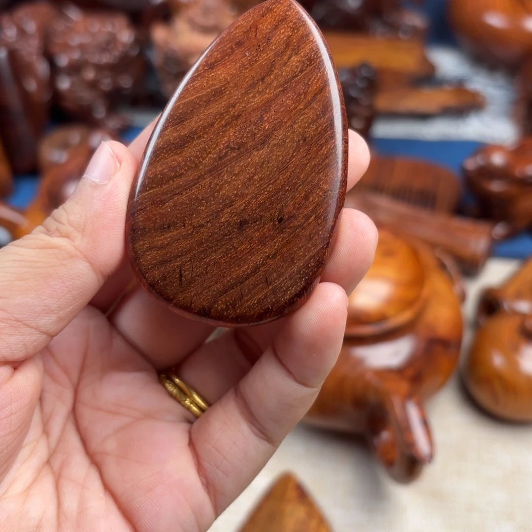 吊坠黄花梨/降香黄檀