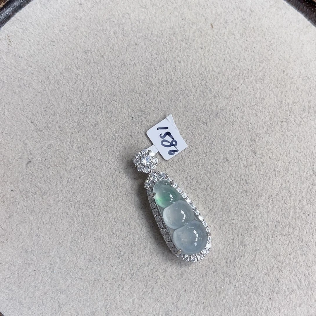 翡翠银S925镶嵌颈饰