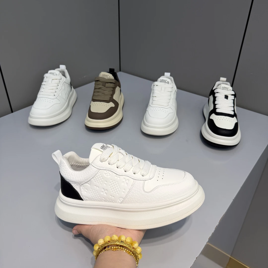 2025 男士运动时尚青春小众高端秋冬加厚个性潮流潮鞋（皮鞋尺码）