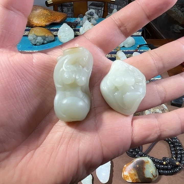 旭***升和田玉未镶嵌挂件