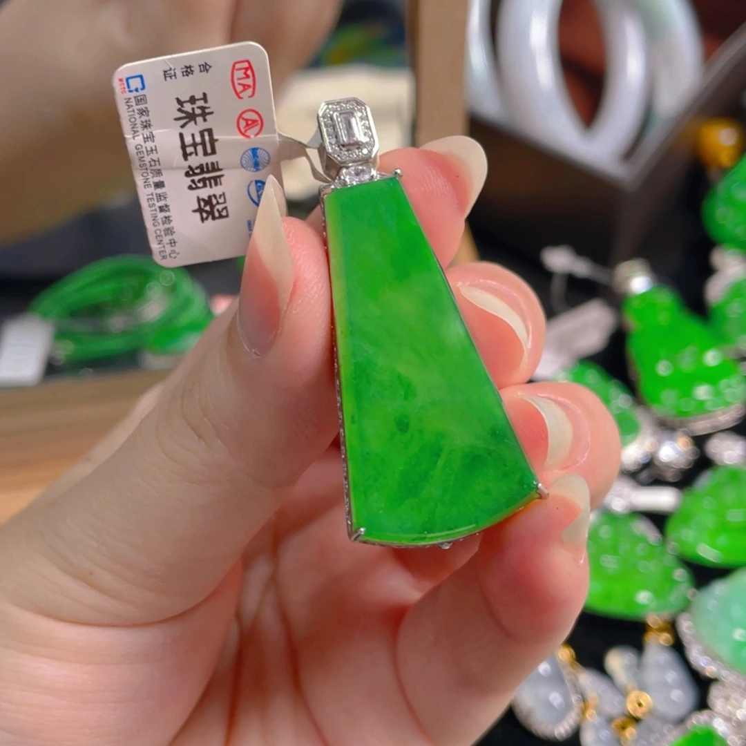 吊坠(不含链)银S925镶嵌翡翠
