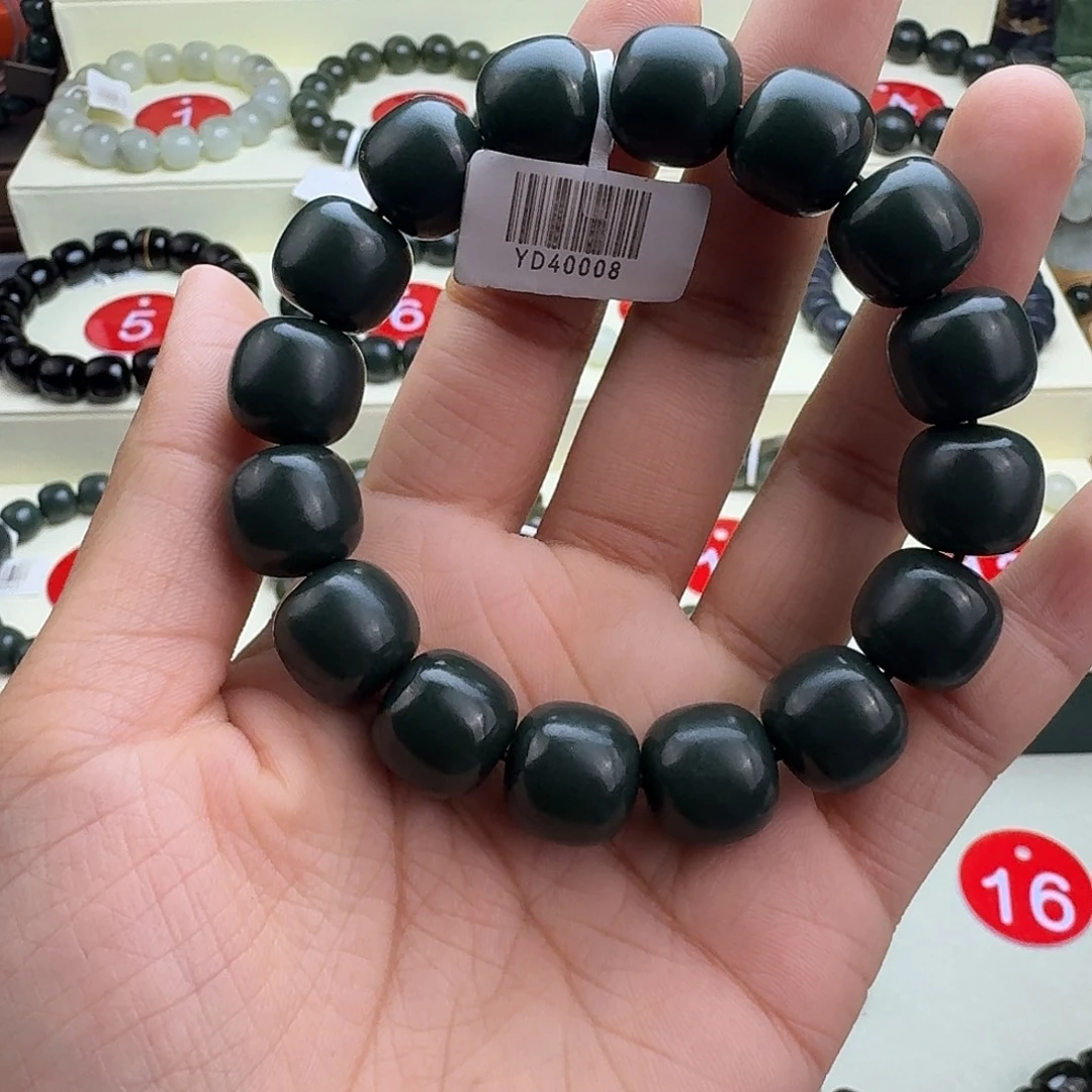 和田玉未镶嵌手串