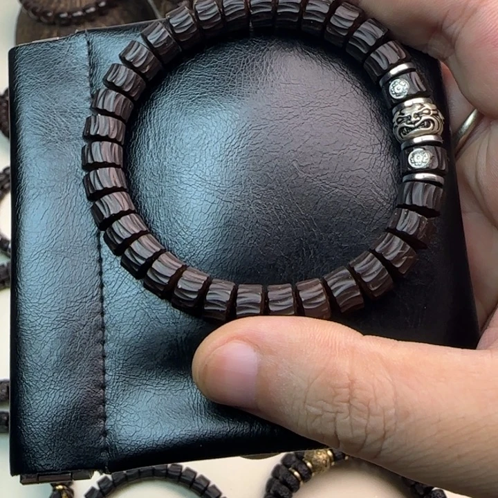 【闪购商品】椰蒂手串96吞噬吞金兽