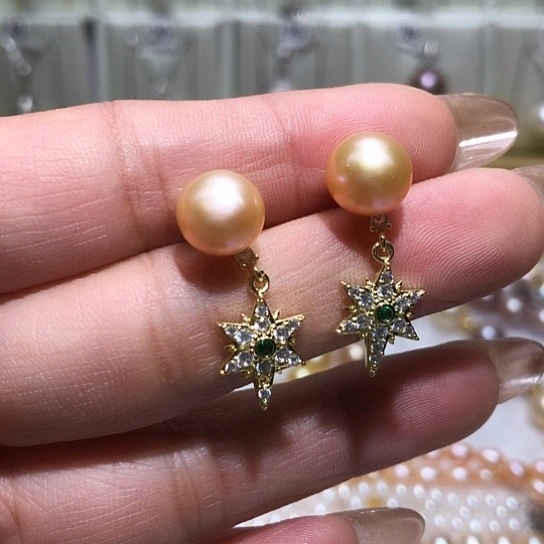 淡水珍珠银S925镶嵌耳饰