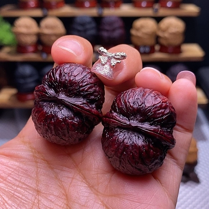 文玩核桃把件小金印元宝9