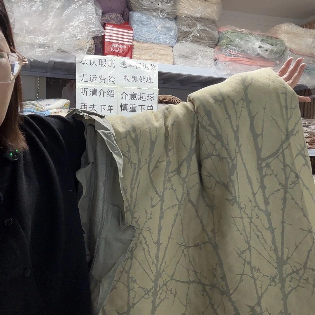 棉加大深绿色花边床盖