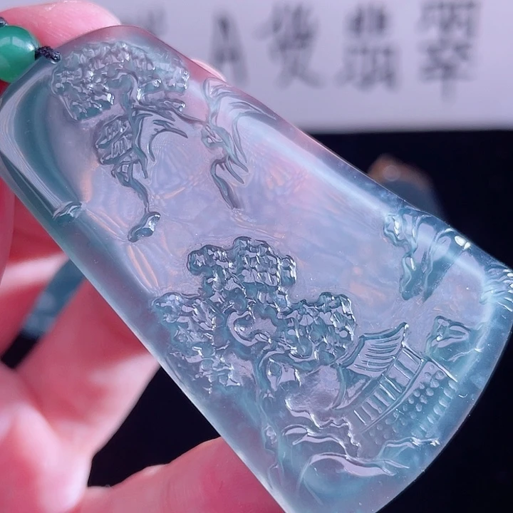 翡翠未镶嵌颈饰9999999999