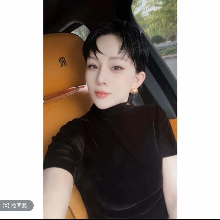 《万人迷丝绒》高领时尚显瘦设计师丝绒上衣