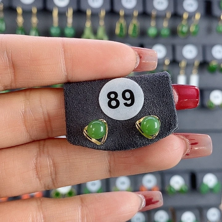 和田玉耳饰18K金镶嵌