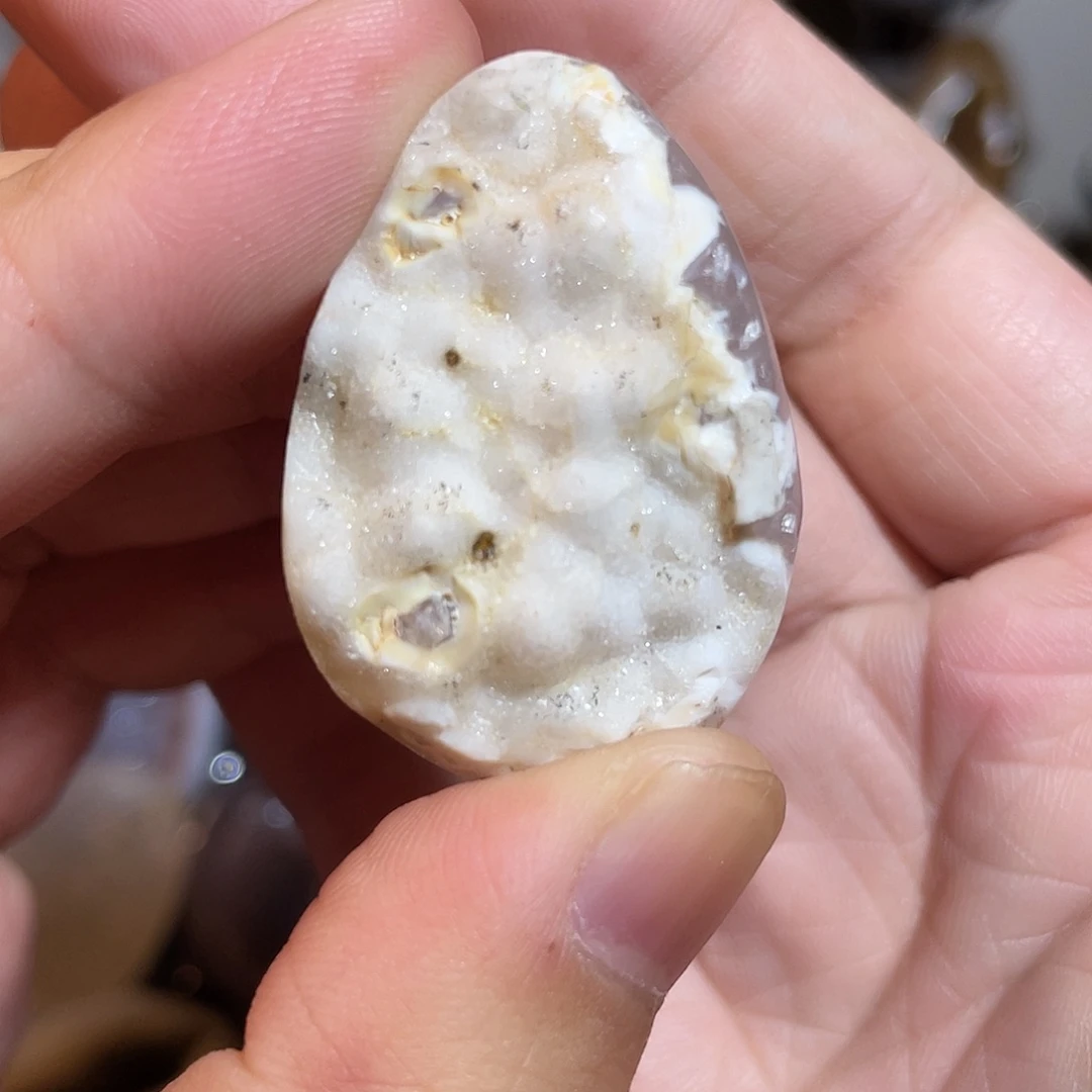 未镶嵌水晶大型摆件（非配饰）