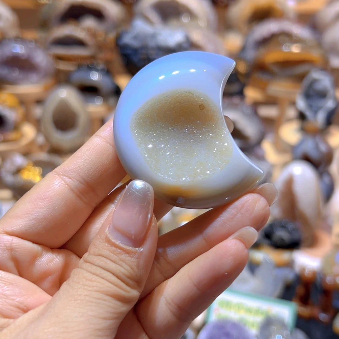 未镶嵌大型摆件（非配饰）水晶清货不退换
