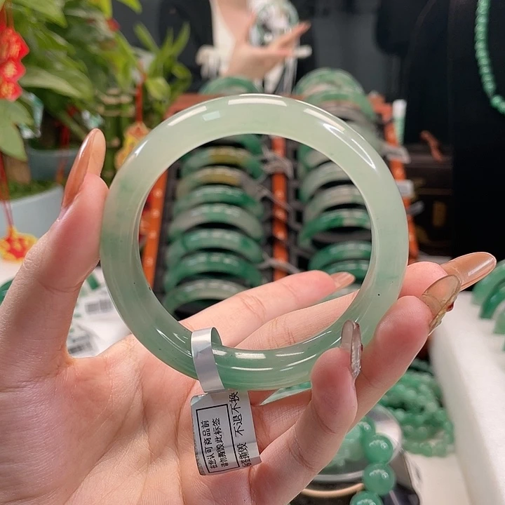 石英质玉手镯未镶嵌?****）天然A货非洲翠手镯