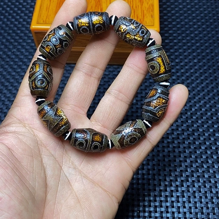 龍***哥玛瑙/玉髓未镶嵌手链