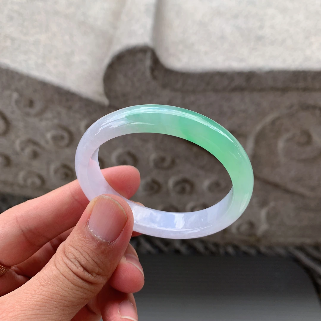 贵妃53圈口缅甸天然翡翠A货手镯春带彩手镯秀气甜美