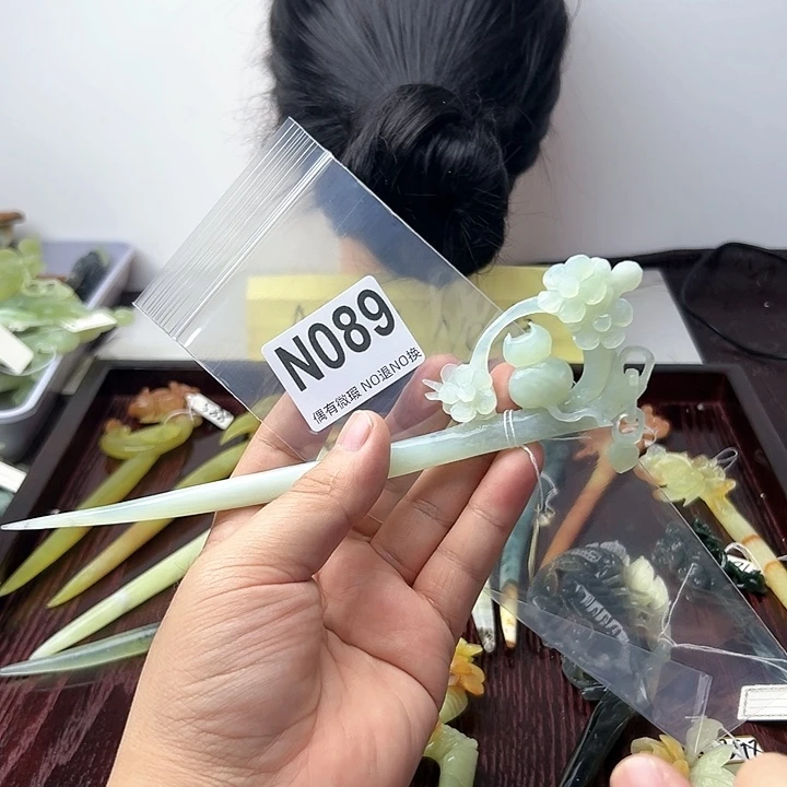 蛇纹石玉发饰合金西*子