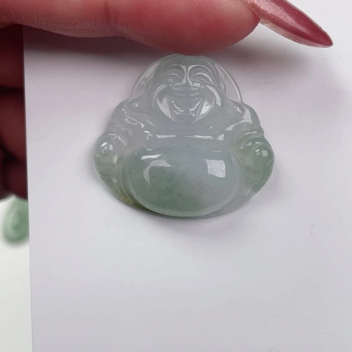 翡翠未镶嵌颈饰佛公