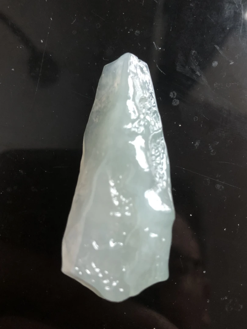 缅甸翡翠A货，挂件如意，福瓜，站佛均可设计