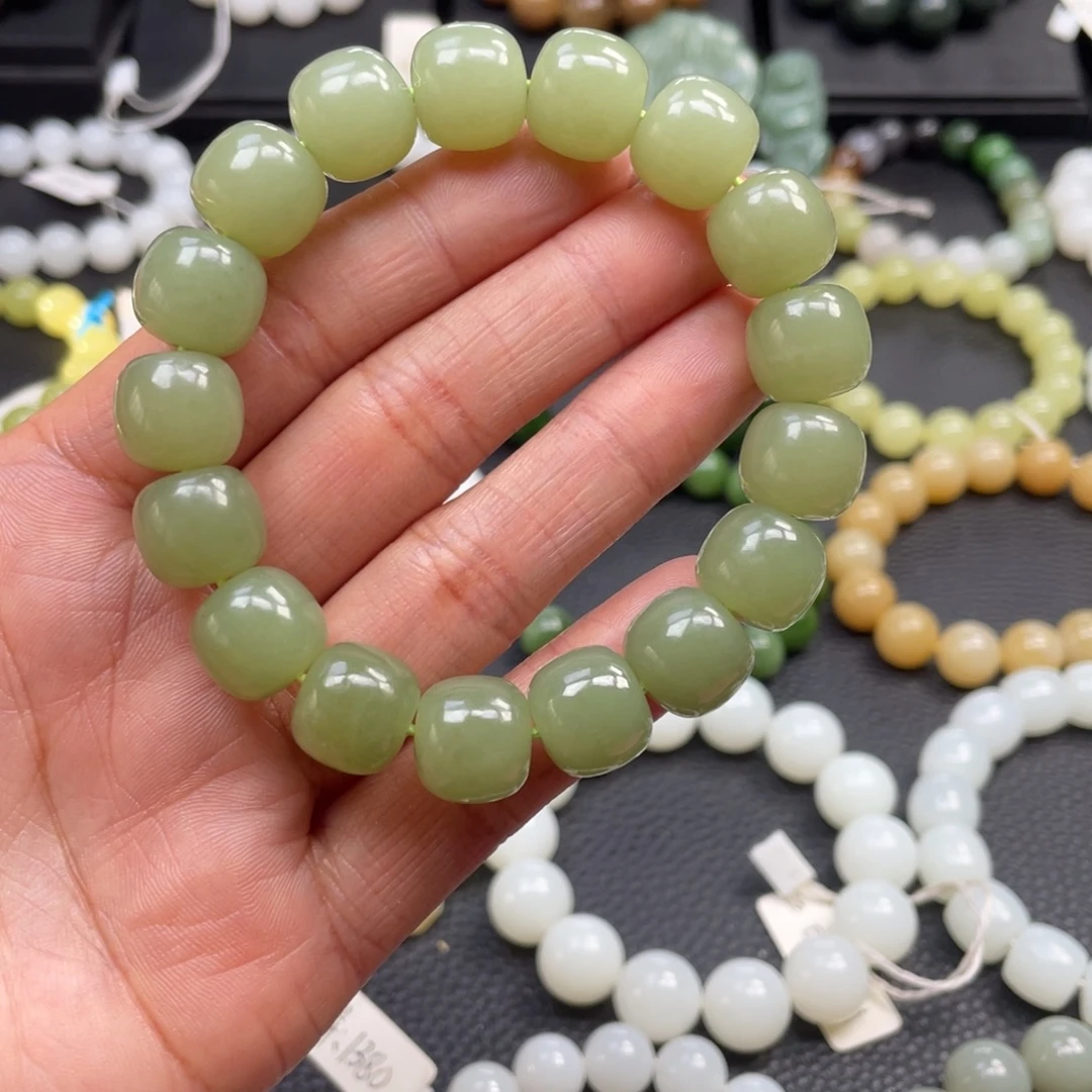 和田玉未镶嵌手链