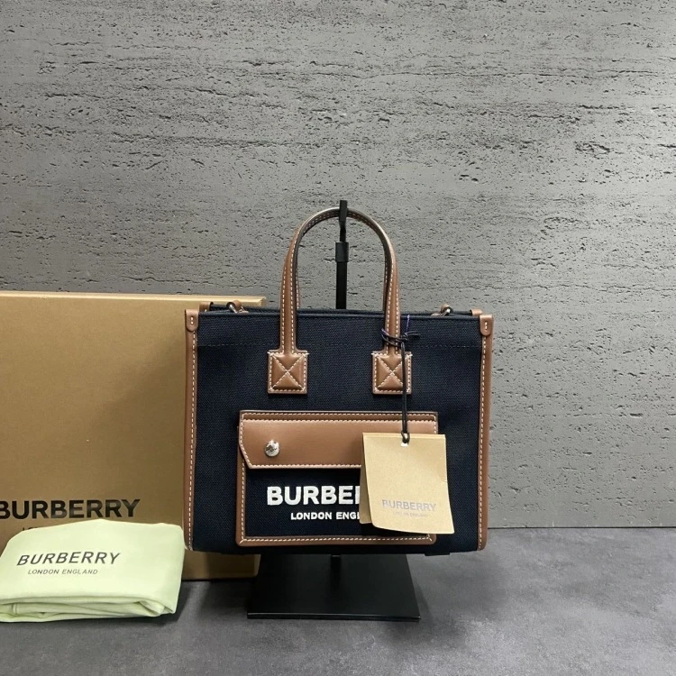95新 BURBERRY/博柏利 /KIKI/单肩包/12265018